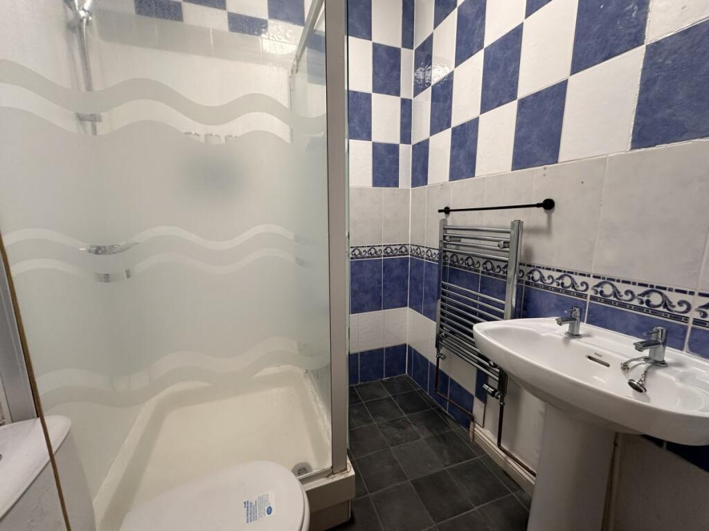 Additional image 7 of The Triangle, Triangle