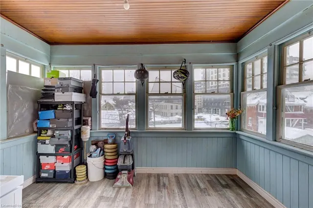 Additional image 35 of 59 Irvin St