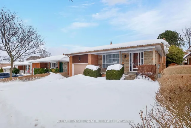 22 Merkley Sq