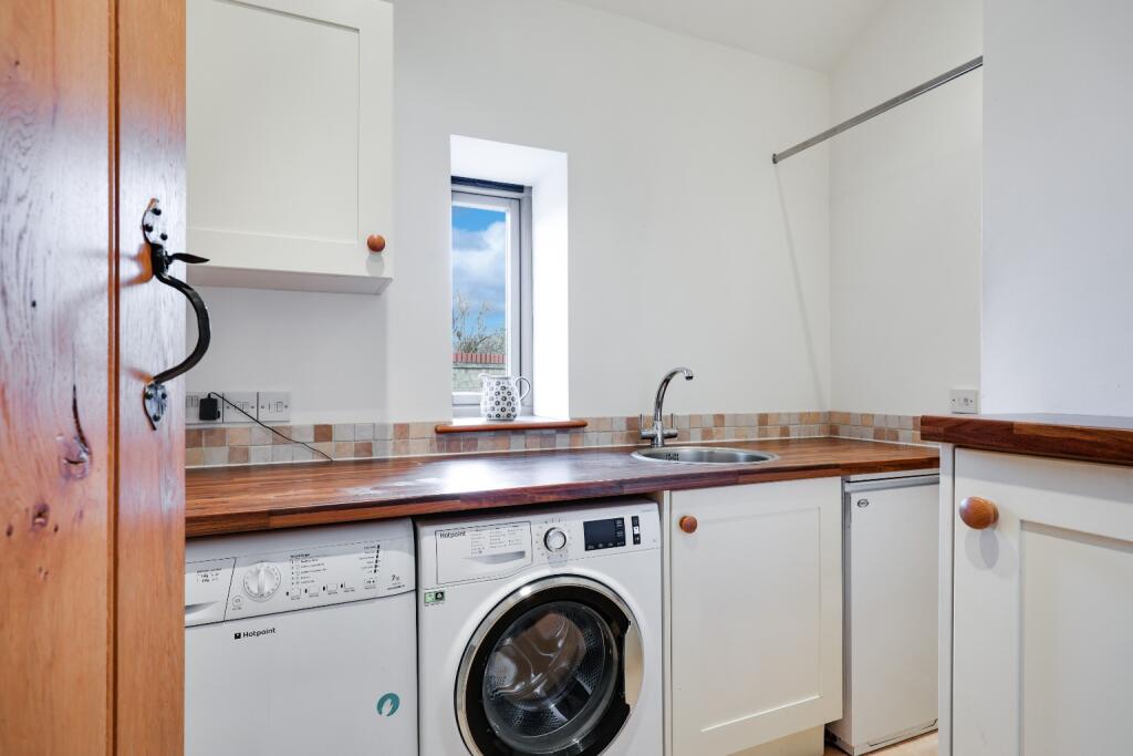 Additional image 16 of Hildersham Road, Abington