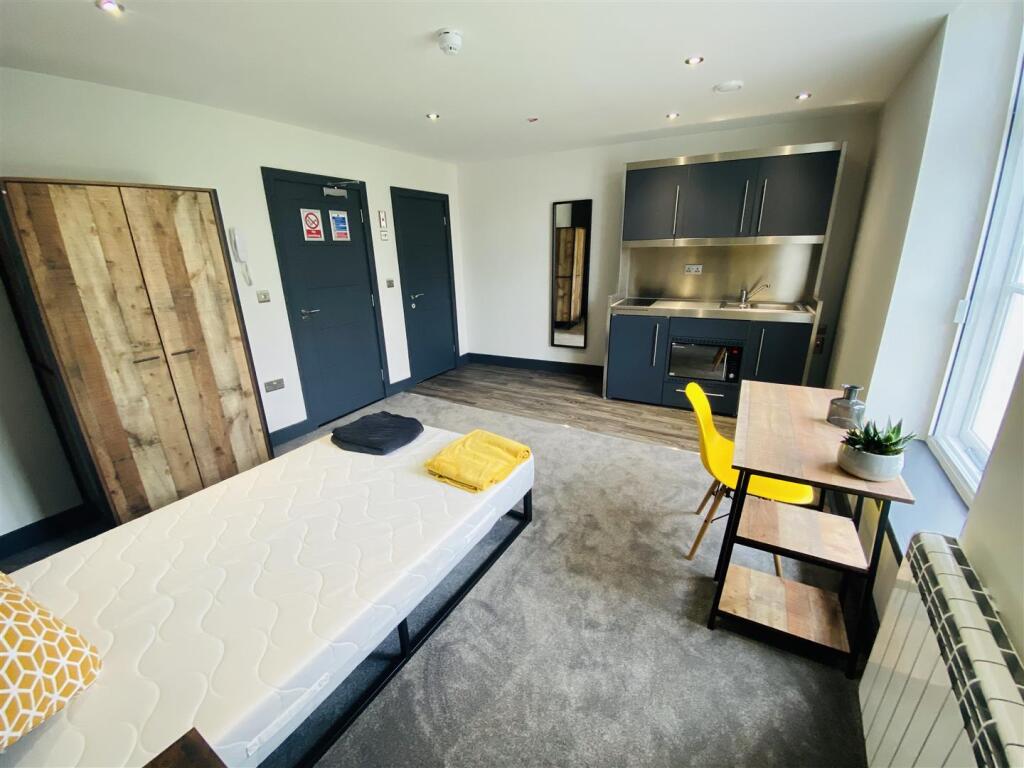 Additional image 5 of BPC01774 Broad Quay, City Centre, BS1