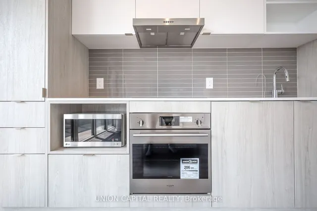 Additional image 19 of 138 Downes St Unit 1511