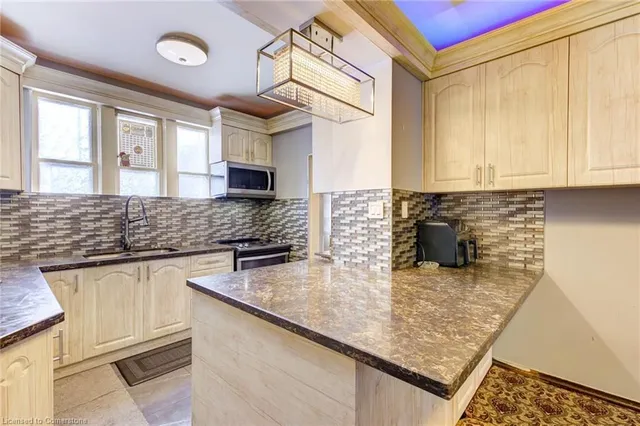 Additional image 21 of 59 Irvin St