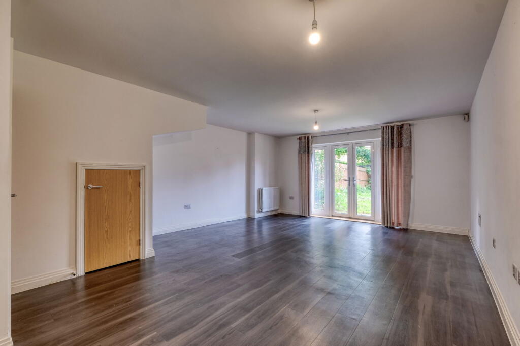 Additional image 5 of New House Farm Drive, Northfield, Birmingham, B31 2FW