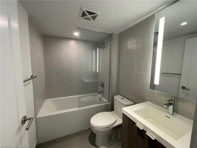 Additional image 17 of 575 Bloor Street St Unit 1406