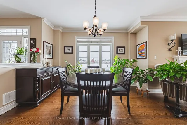 Additional image 8 of 1 Little Britain Cres