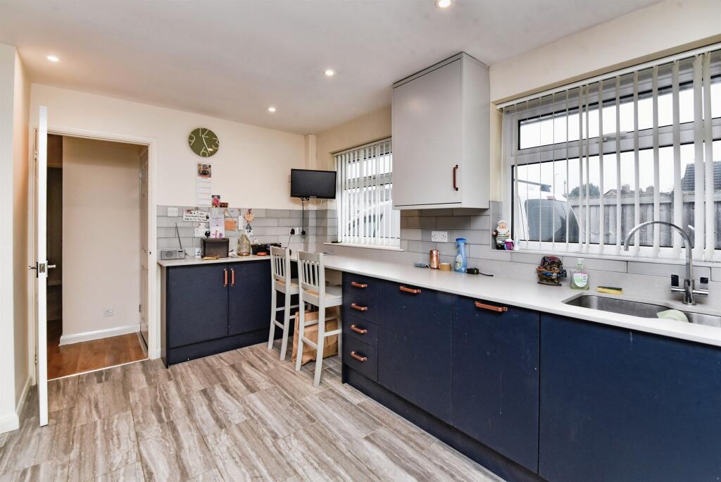 Additional image 6 of Rosefield Way, Westbury