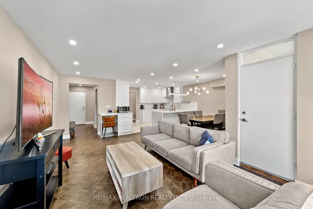 Additional image 9 of 130 Neptune Dr Unit 1501