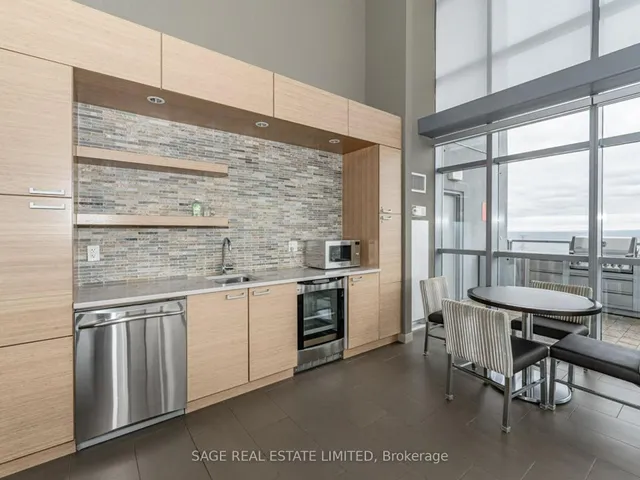 Additional image 36 of 551 Maple Ave Unit 304