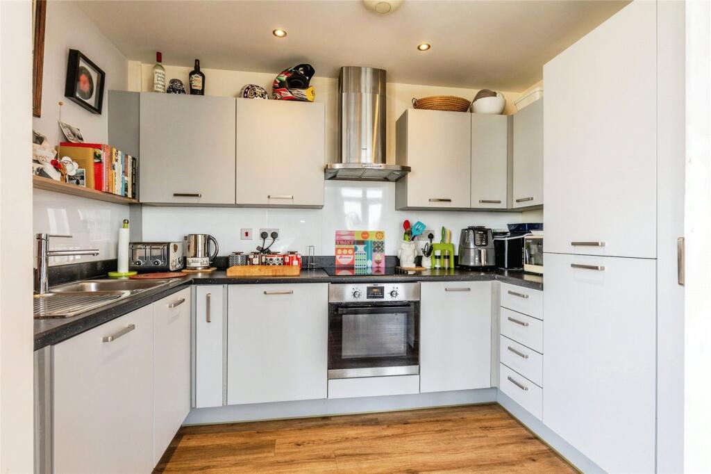 Additional image 5 of Newfoundland Way, Portishead, Bristol, Somerset, BS20