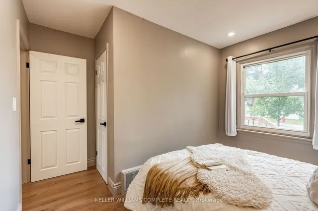 Additional image 20 of 207 East 33rd St