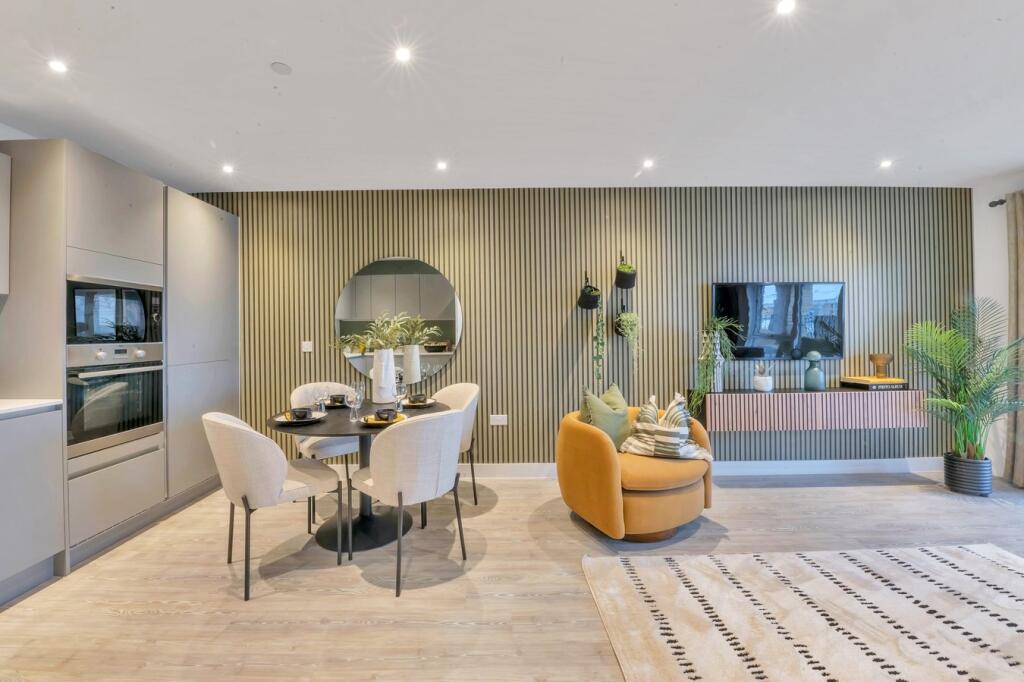 Additional image 4 of Newmarket Road, Cambridge, CB5