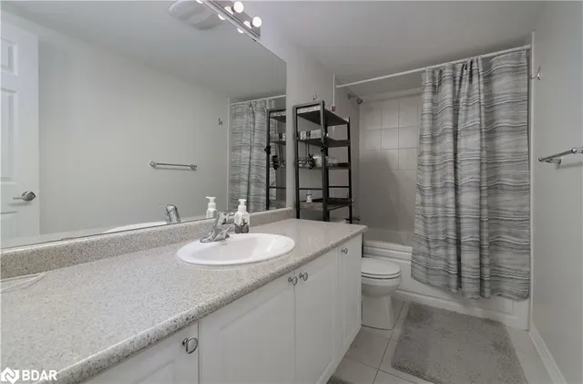 Additional image 17 of 200 Veterans Dr Unit 25