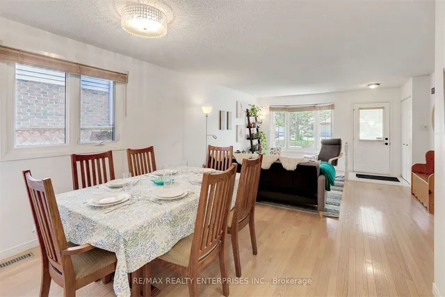 Additional image 10 of 1102 Stephenson Dr