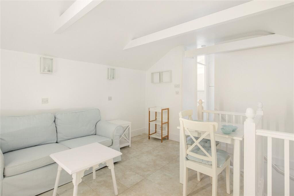 Additional image 4 of Victoria Street, Cambridge, Cambridgeshire, CB1