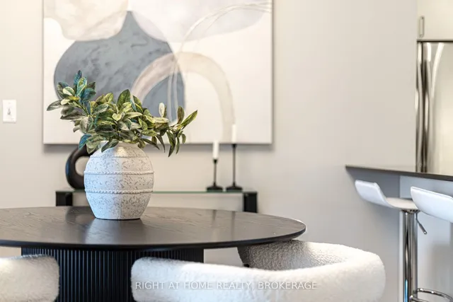 Additional image 8 of 18 Beverley St Unit 703