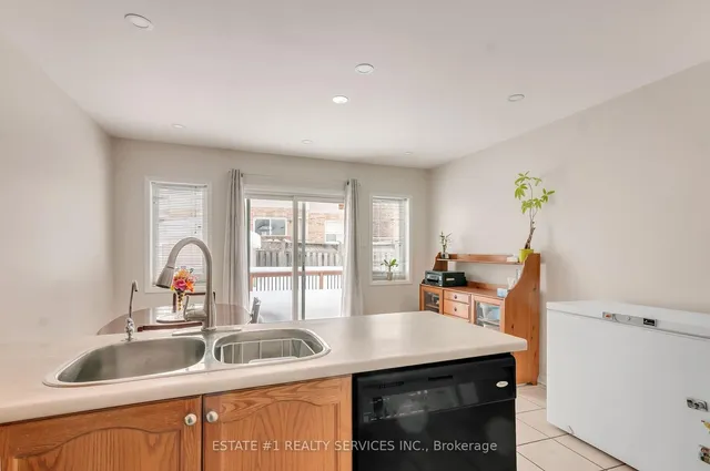 Additional image 17 of 54 Woodvalley Dr