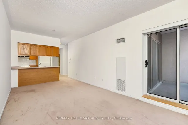 Additional image 6 of 909 Bay St Unit 709