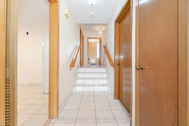 Additional image 5 of 193 GILTSPUR Dr