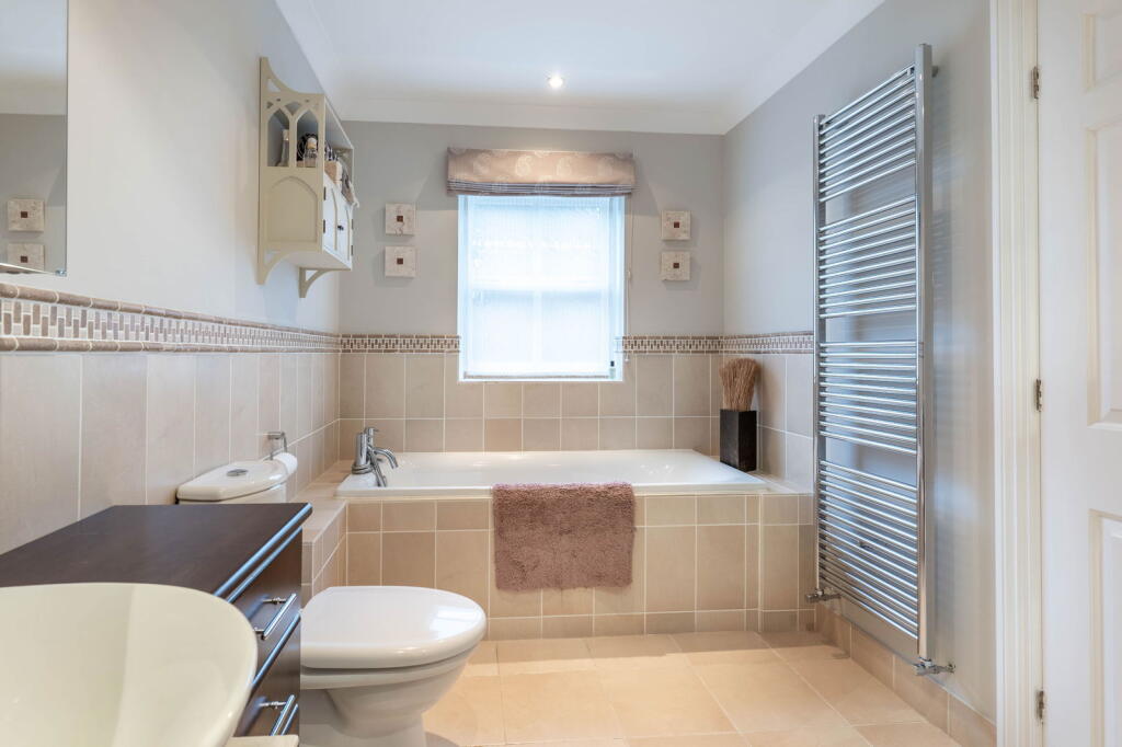 Additional image 15 of Merriemont Drive, Barnt Green, B45 8QZ