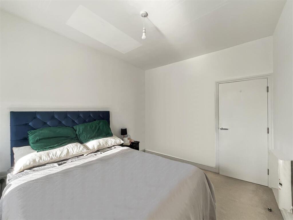 Additional image 10 of Air Balloon Road, St George