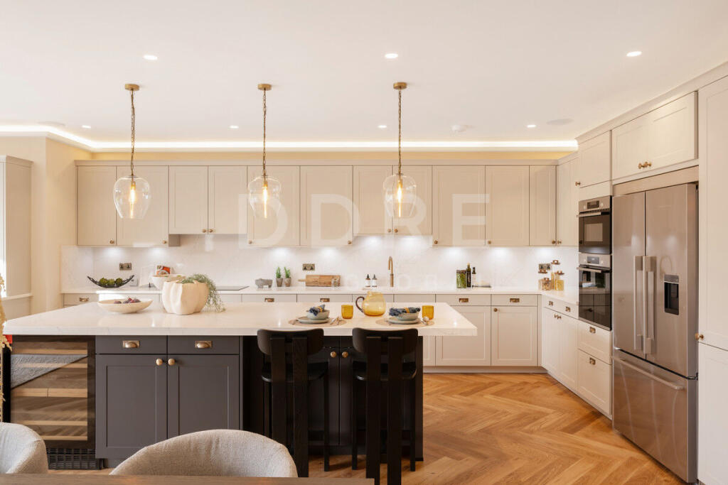 Additional image 8 of Mymms Drive, Brookmans Park, AL9