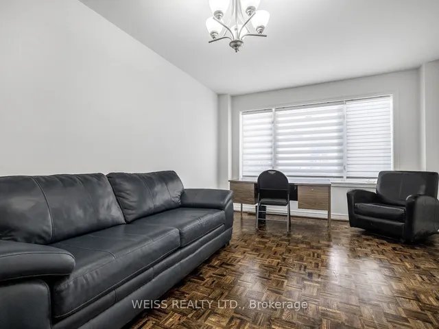 Additional image 6 of 98 Frontenac Ave