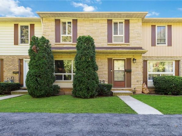 5475 Lakeshore Rd #24, Burlington, ON L7L 1E1