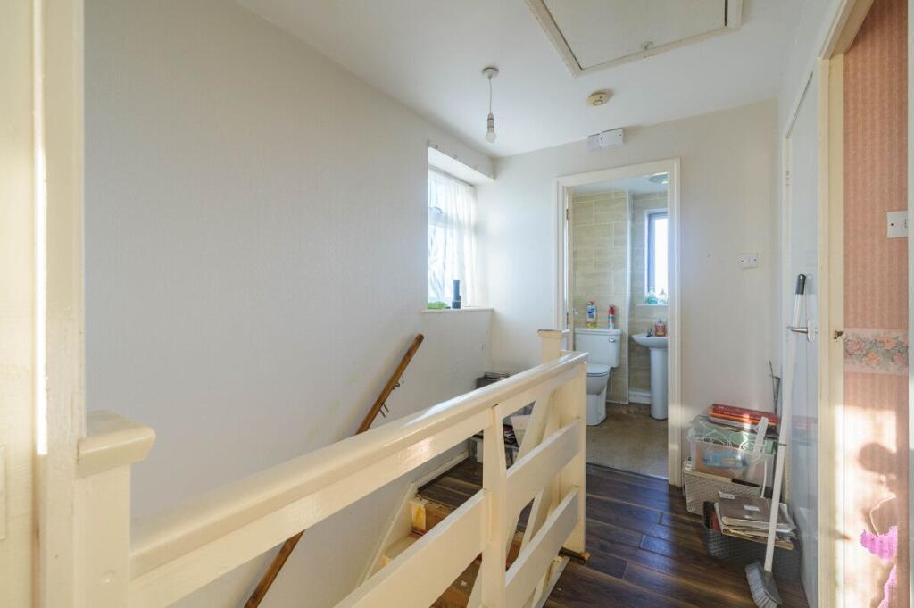 Additional image 13 of Moorside Gardens, Drighlington