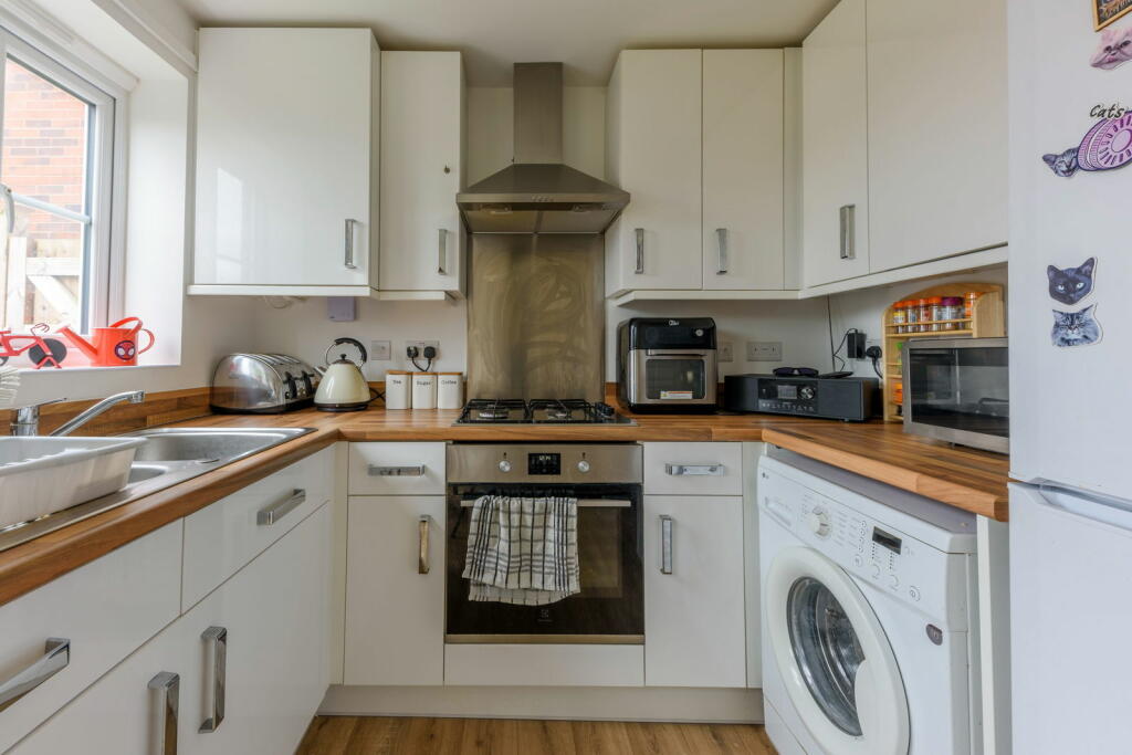 Additional image 8 of Ingram Close, Redditch, B97 6BS