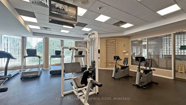 Additional image 17 of 7 Concorde Pl Unit 1512