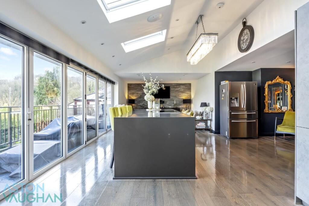 Additional image 7 of Shepherds Croft, Brighton