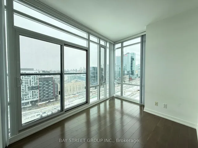 Additional image 9 of 170 Fort York Blvd Unit 2003