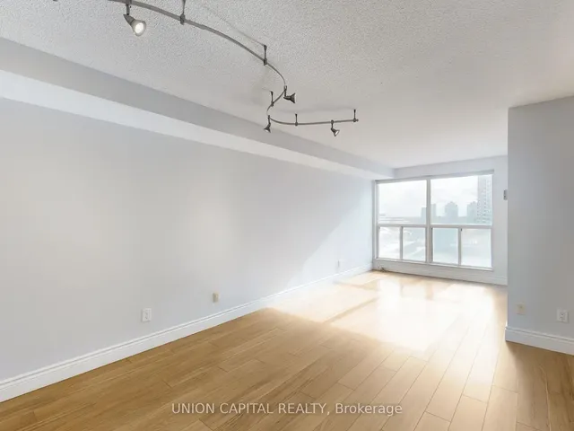 Additional image 9 of 28 Hollywood Ave Unit 1008