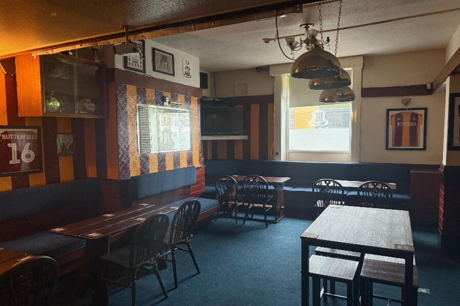 Additional image 3 of Rose and Crown Westgate, Bradford, BD1 3AD