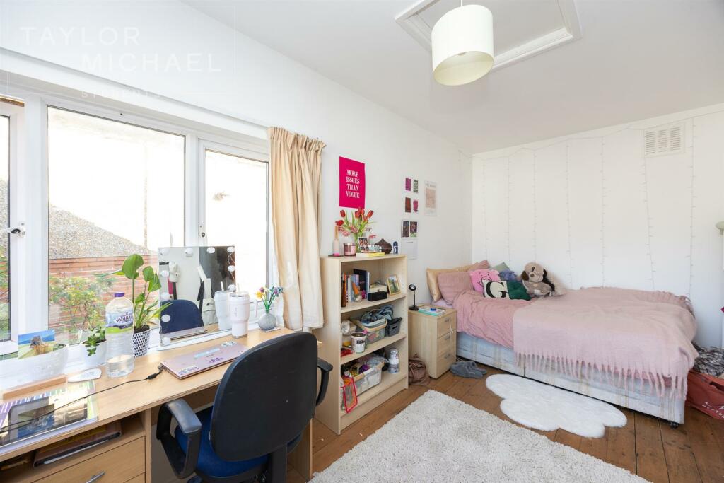 Additional image 16 of Buller Road, Brighton