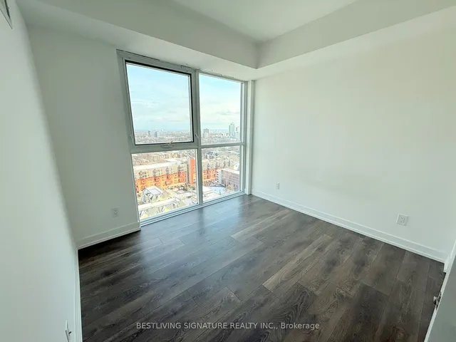 Additional image 5 of 159 Wellesley St Unit 1803