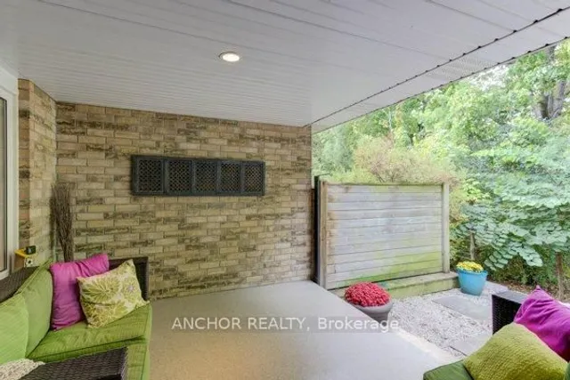 Additional image 27 of 69 Candle Cres