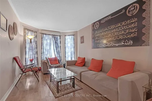 Additional image 8 of 21 Sprucelands Ave