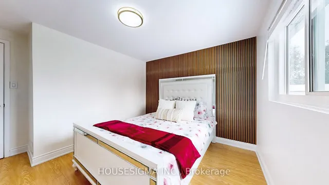 Additional image 11 of 65 Reigate Ave