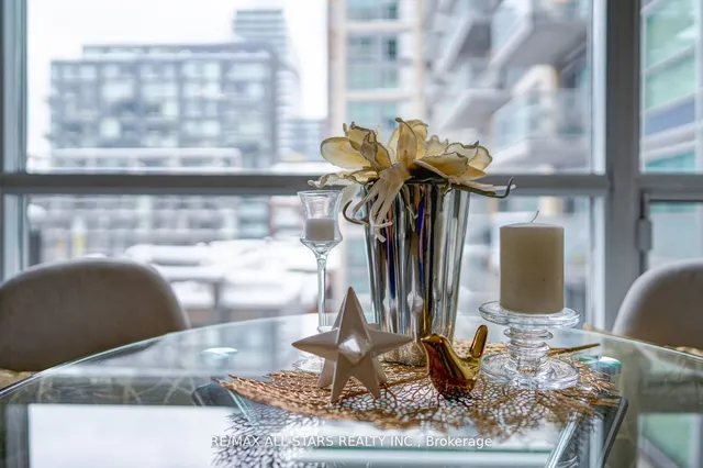 Additional image 10 of 230 King St Unit 621