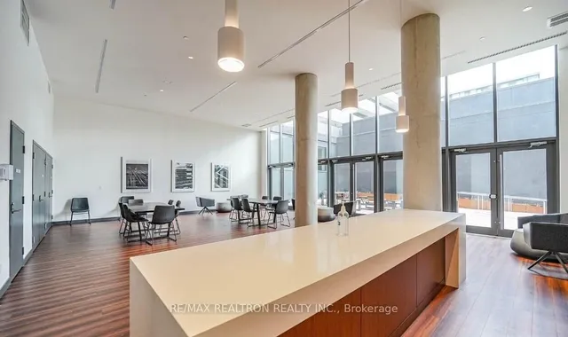 Additional image 6 of 120 Varna Dr Unit 1007