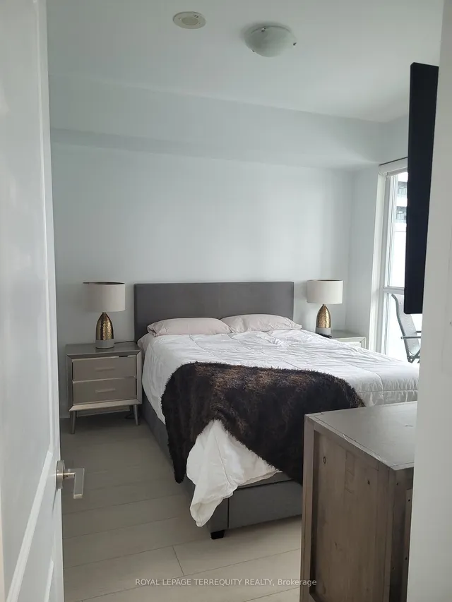 Additional image 24 of 33 Shore Breeze Dr Unit 701