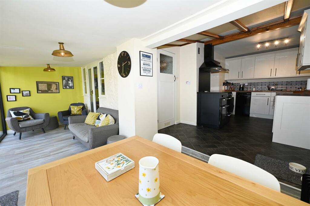 Additional image 10 of Gayles, Richmond