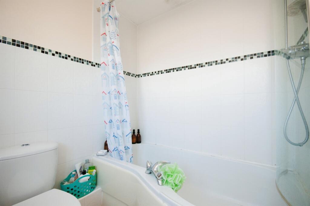 Additional image 12 of Roundhouse Crescent, Peacehaven