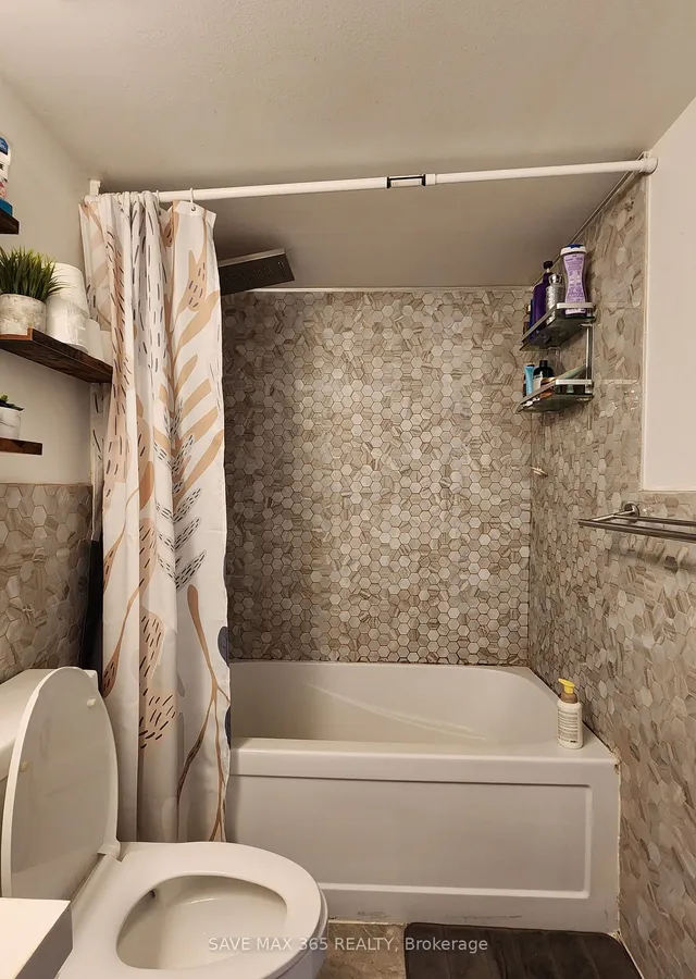 Additional image 27 of 120 Dundalk Dr Unit 101