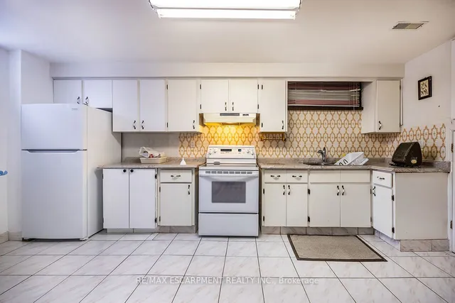 Additional image 34 of 3635 Kingston Rd