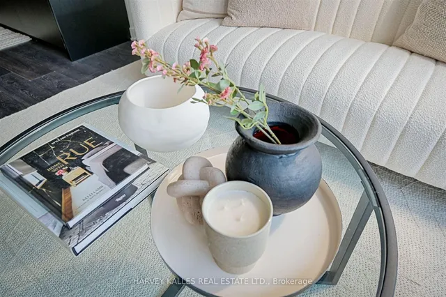 Additional image 15 of 55 Charles St Unit 4304