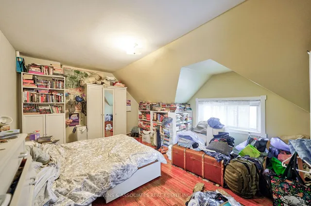 Additional image 21 of 557 Markham St