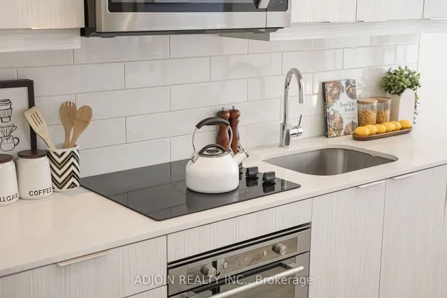 Additional image 8 of 32 Forest Manor Rd Unit 317